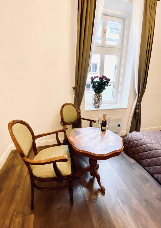 Kochanowskiego Apartment - Topolove Rooms & Apartments 크라쿠프 외부 사진
